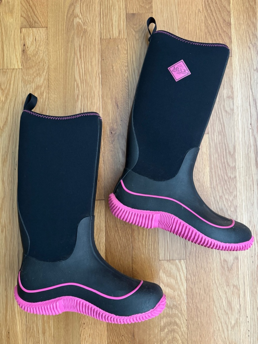 Muck Boot Women's Black and pink Tall Boots